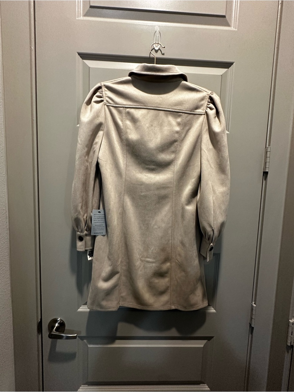 Stylish Cream Button-Front Shirt Dress - Picture 5 of 7